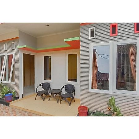 Hotel Sri Indrawati Puncak Mitra Reddoorz Μπογκόρ Εξωτερικό φωτογραφία