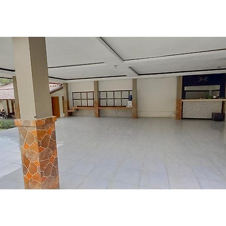 Hotel Sri Indrawati Puncak Mitra Reddoorz Μπογκόρ Εξωτερικό φωτογραφία